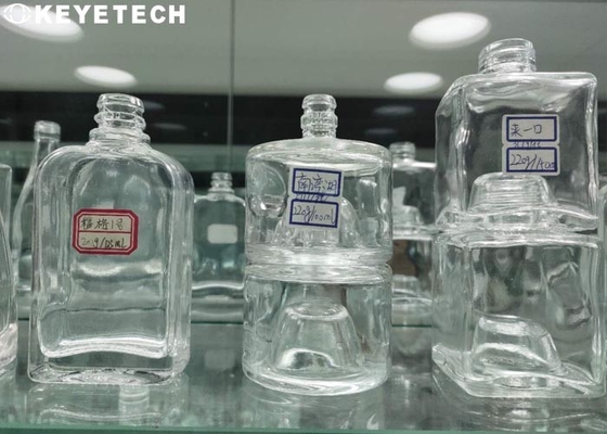 유리 용기에 있는 액체 분말 제품용 카메라 비전 검사 기계